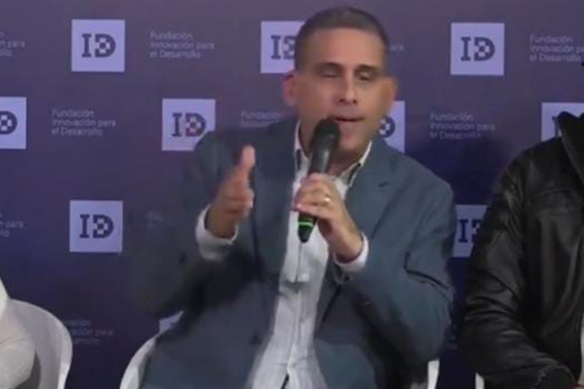 Desde Colombia, Javier Oropeza reafirma su compromiso por la democracia en el municipio Torres