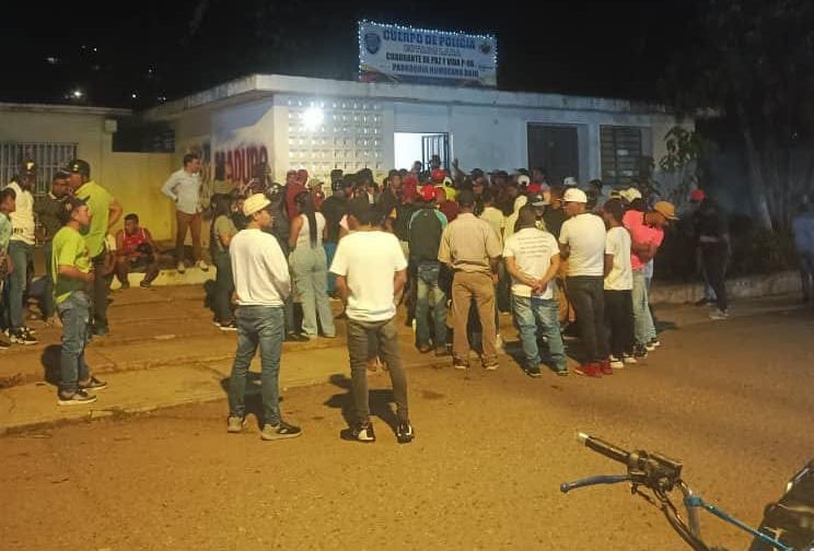 Motorizados de Los Humocaros en Lara se alzan en contra de la matraca policial