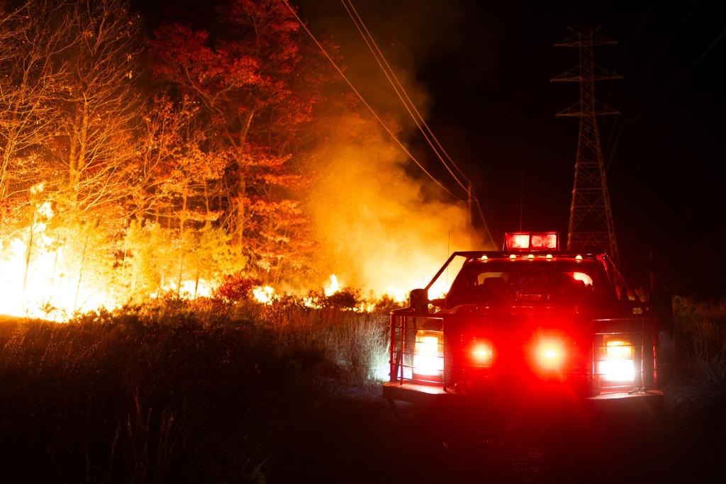 Incendios forestales mortales de Nueva Jersey dejan una estela de devastación a su paso