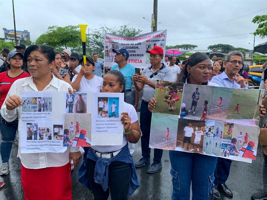 Conmoción en Ecuador: Hallaron calcinados los cuerpos de menores que se encontraban desaparecidos