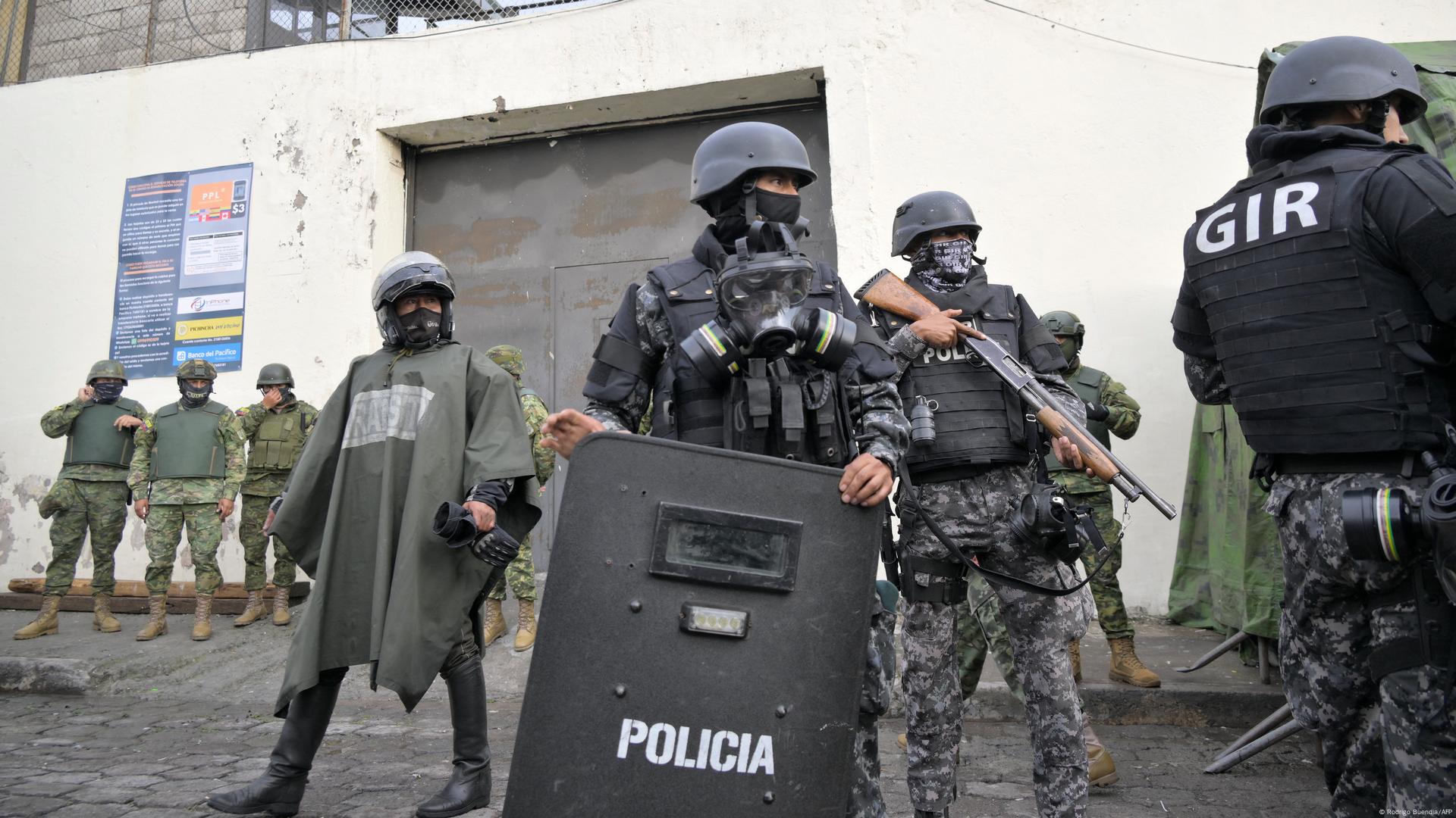 Pistoleros asesinan a siete personas en Ecuador