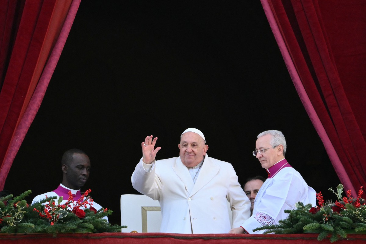 El papa Francisco instó en Navidad a que callen las armas en el mundo