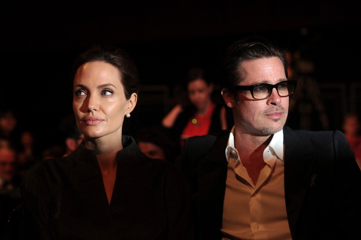 Angelina Jolie y Brad Pitt firman un acuerdo de divorcio