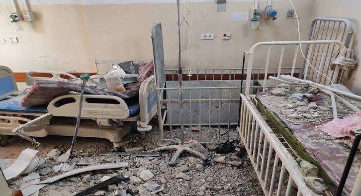 Ejército israelí asaltó y prendió fuego al hospital Kamal Adwan al norte de Gaza