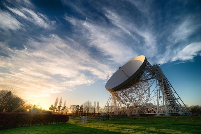 Una extraña señal llega del espacio desde hace ocho años y se repite cada 157 días