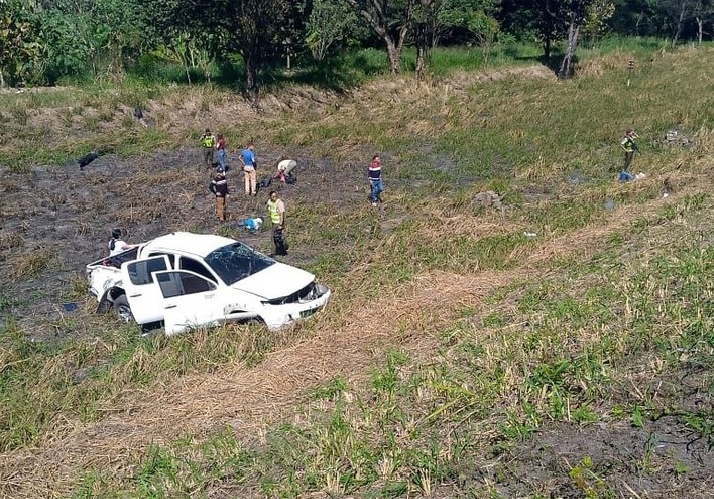 Camioneta cayó al barranco en la ARC y se cobró la vida de joven cantante