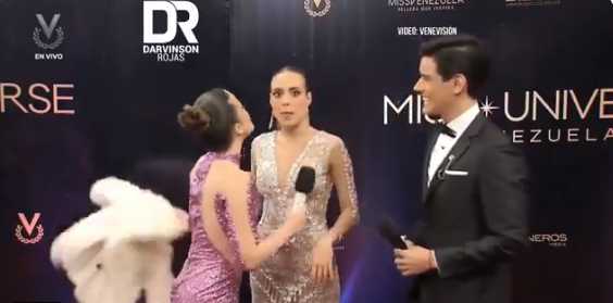 Se le chispoteó: el fallo de Katherine Coll en la transmisión de la alfombra roja del Miss Venezuela (VIDEO)