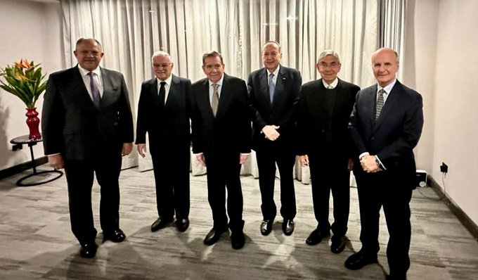 Edmundo González sostuvo encuentro con cinco expresidentes de Costa Rica durante su visita a ese país