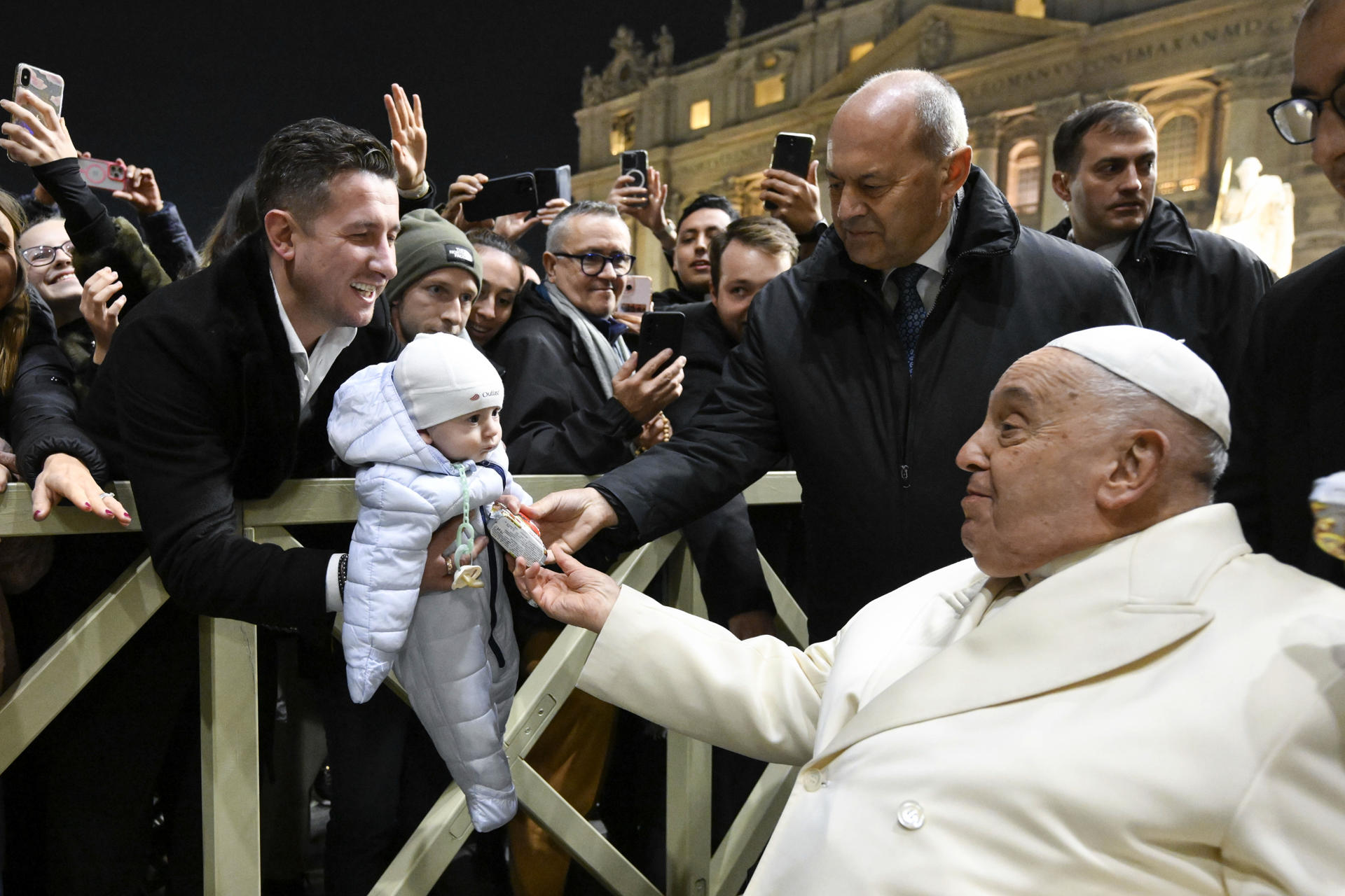 “La esperanza del mundo está en la fraternidad”, recordó el papa Francisco en Año Nuevo