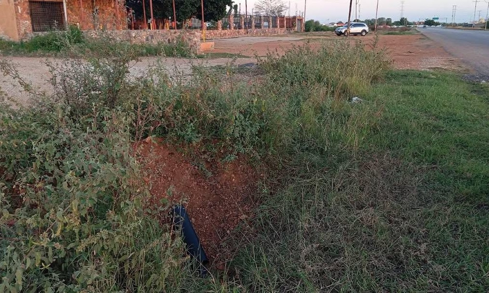 Vecinos del sector Progreso en Margarita llevan dos meses sin agua debido a una tubería rota